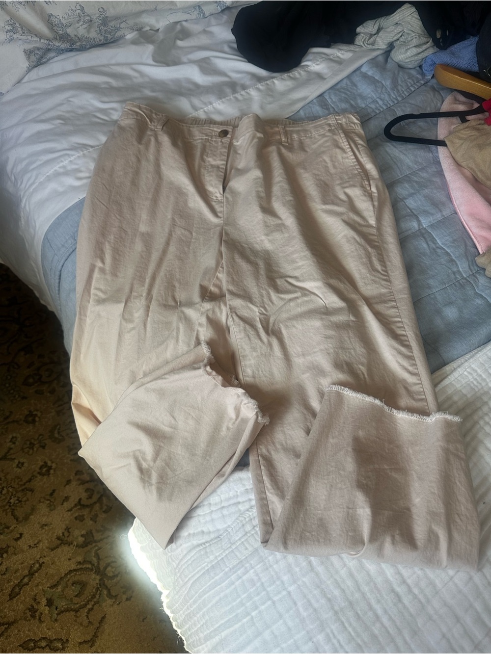 Blush raw hem ankle length pants